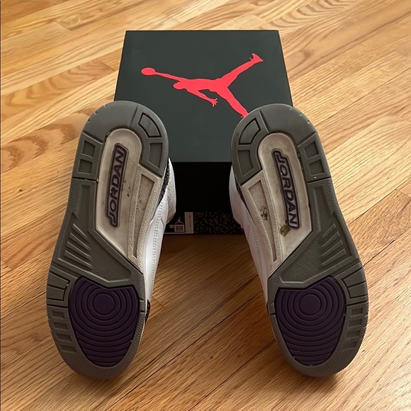 Air Jordan 3 Retro White and Purple Sneakers - Picture 5 of 5